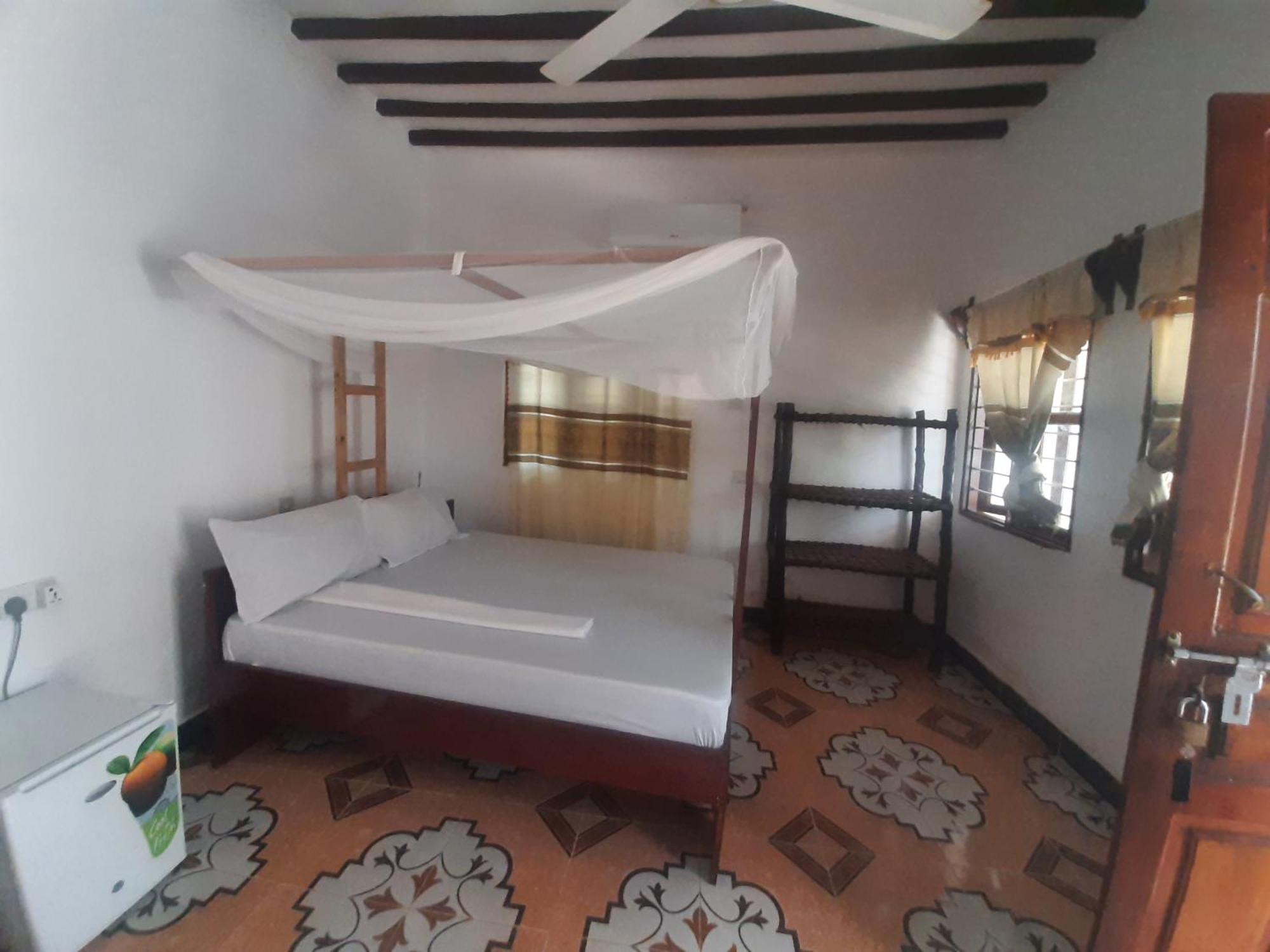 Ames Nungwi Bed and Breakfast Δωμάτιο φωτογραφία