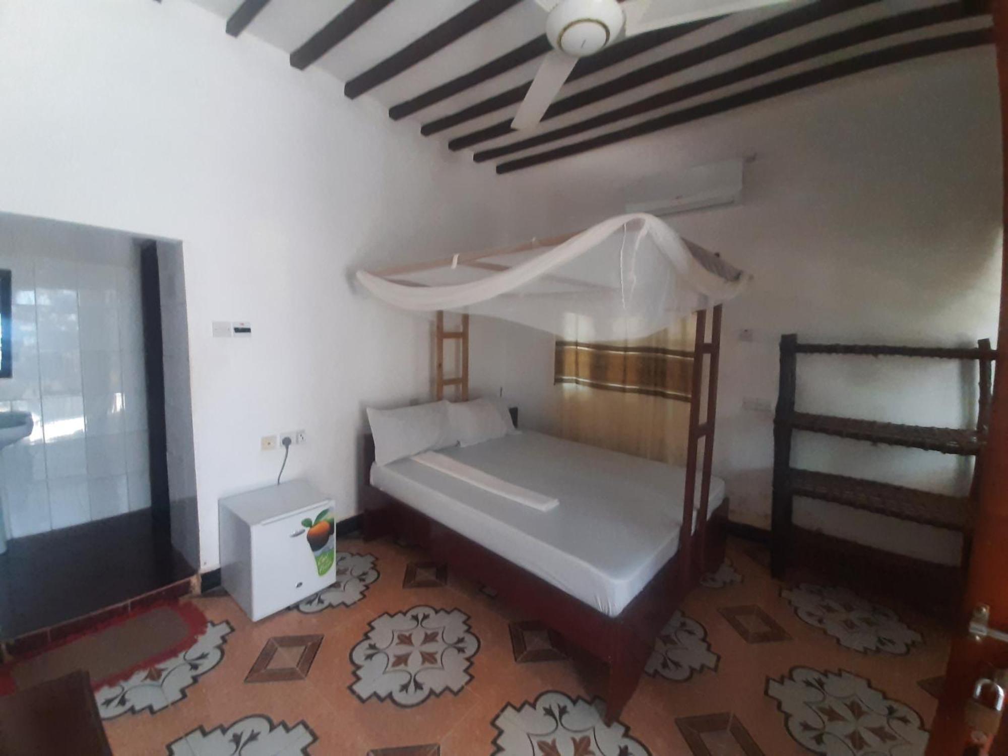 Ames Nungwi Bed and Breakfast Δωμάτιο φωτογραφία